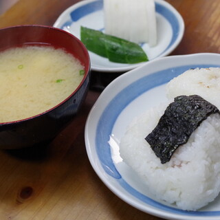 おにぎりのまるしま_0