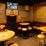 餃子 酒場 大田屋 - テーブル