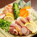 Assortment of 2 kinds of domestic chicken tataki