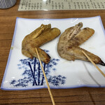 Maruyasu Yakitori Ten - 手羽先
                        塩味とカレー味