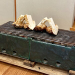 柚木元 - 焼き中