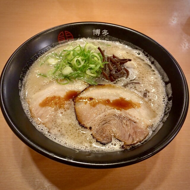 博多 くまちゃんらぁめん 赤坂 ラーメン 食べログ