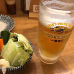 炭火串焼 鳥福 - 生ビールとお通し