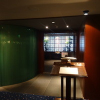 横浜なだ万 - 入り口