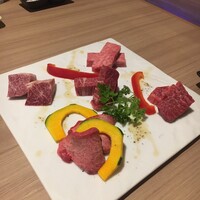 近江うし 焼肉 にくTATSU 青山本店 - 