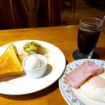 カフェ　ダークキャニオン - ドリンク付モーニング430円と追加ハムエッグ150円