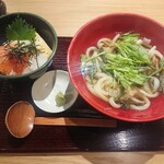 うどん×酒場 第六感 - 