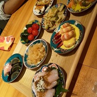 紅梅本楼 - 