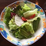 シュトゥーベン・オータマ - サラダ