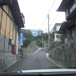 柳家 - 集落の中に柳家さんはあるようです