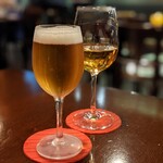 トラットリア・フランチェスカ - ビールと白ワイン