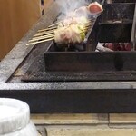 焼き鳥 ばかちん - 焼き台撮ったど