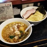 塩そば専門店 桑ばら - 鴨胸腺のつけそば