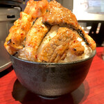 Horumon Yakinikuza Chikaraya - 自作 スパイシー肉丼