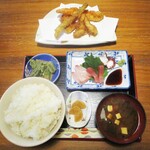天ぷら・居酒屋 泉秀 - 天ぷら定食（松）+ ご飯大盛り（無料サービス）＝ 1,400円（税別）。　　　　　2020.10.28