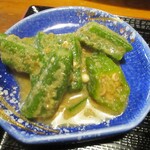 天ぷら・居酒屋 泉秀 - オクラの胡麻和え。　　　　　2020.10.28