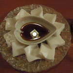 やじろべえ - ジーマミー豆腐