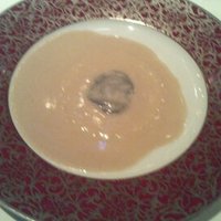 シェ・イノ - 黒トリフのピューレ入りマロンソース