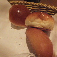 グランド キッチン - 店内の窯で焼きなおしてくださるパン