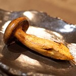 柳家 - 本しめじ