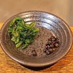 柳家 - 山椒の実と青菜の漬物
