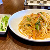 CELTS - ベーコンとほうれん草のトマトパスタ　サラダ付　　　　　　　税込550円大盛110円　