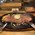 BEEF UP TOKYO charcoal grill & bar - 