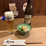 藤のや - 瓶ビール、お通し♪