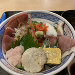 千代寿司 - 海鮮丼アップ