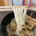 てぬきうどん まるしん - 麺はコシがあるモチモチ麺！