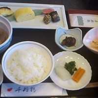 千羽鶴 - 朝食膳