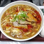 華奈峰 - 酸辣湯麺(800円)