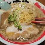 竹本商店☆つけ麺開拓舎 - 麺は太めをチョイス 、細めも選べます。