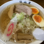 青竹手打ラーメン 日向屋 - ラーメン+煮たまご　　650円＋120円