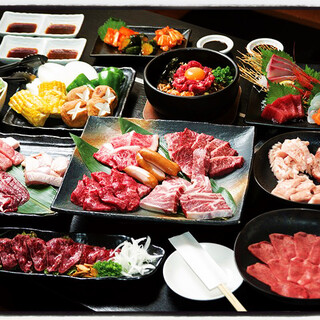 ご宴会などにおすすめの多彩なコースに注目！飲み放題付きも◎