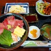 Kakurega - ランチのマグロ丼(税込700円)