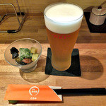 天ぷら処 こさか - 生ビール ＆ お通し（鶏肉・小ナス・ズッキーニの揚げ浸し）（２０１２年７月）