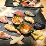 Sushi Higaki - 上握り・・・にぎり10巻と玉ですね。ネタはこのお値段にしてはいいのじゃないかしら。