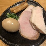 麺屋鈴春 - 醤油つけ麺＋味玉