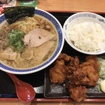 Taishiken - Cランチ ライス付き 本丸醤油麺 730えん