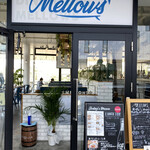 Mellows - 店外