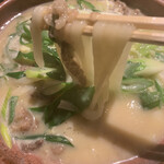 仁王門 うね乃 - 熟成肉と九条葱の白味噌仕立て鍋焼きうどん