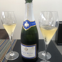 日本料理 TOBIUME - 泡で乾杯