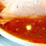 らぁ麺屋 武市商店 - スープ表面