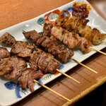 徳ちゃん - おまかせ串焼き 5本盛り 750円(税抜)