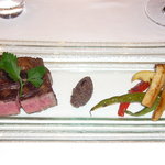 コーダリー - 牛フィレ肉と野菜のグリル