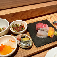 小野の離れ 博多本店 - 刺し盛り。どれもプリプリ。