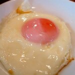 Nakau - 目玉焼き
                        こだわり卵が濃くてごはんに絡めて美味しかった。