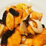 ファンズ 円山 - 秋鮭の唐辛子炒め