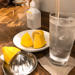 創作麺工房 鳴龍 - 生レモンサワー　400円